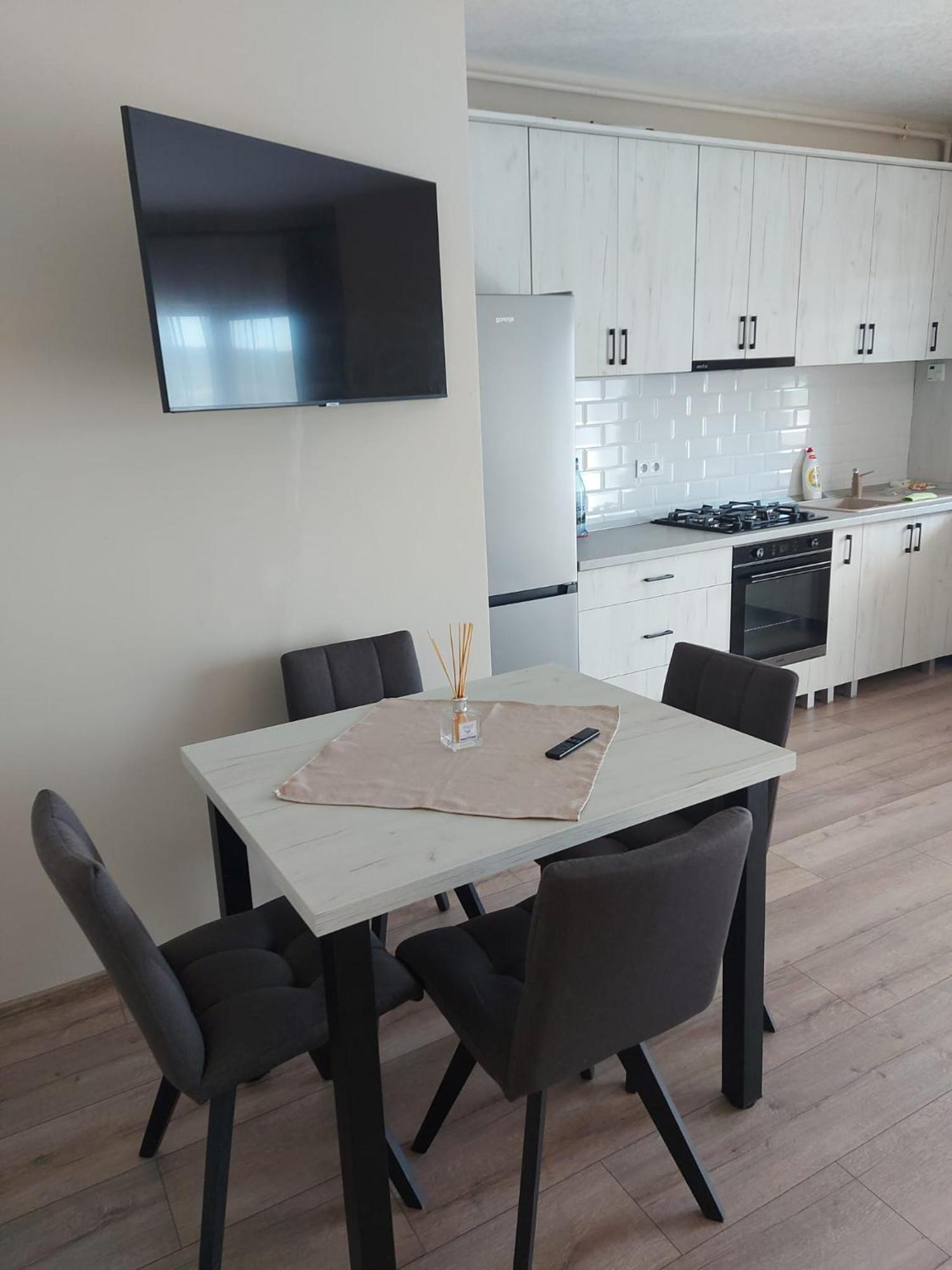 Timea'S House Apartment Bistrita  Bagian luar foto